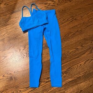 Lululemon - Bright Blue Leggings & Sports Bra Set - Size 6